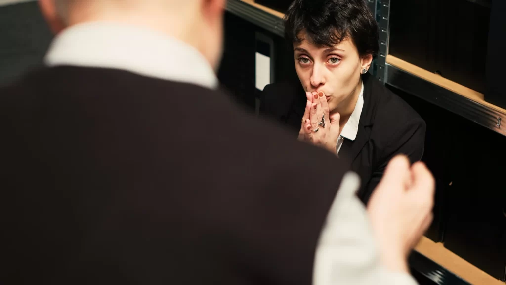 defenderse de una acusación por falsedad documental